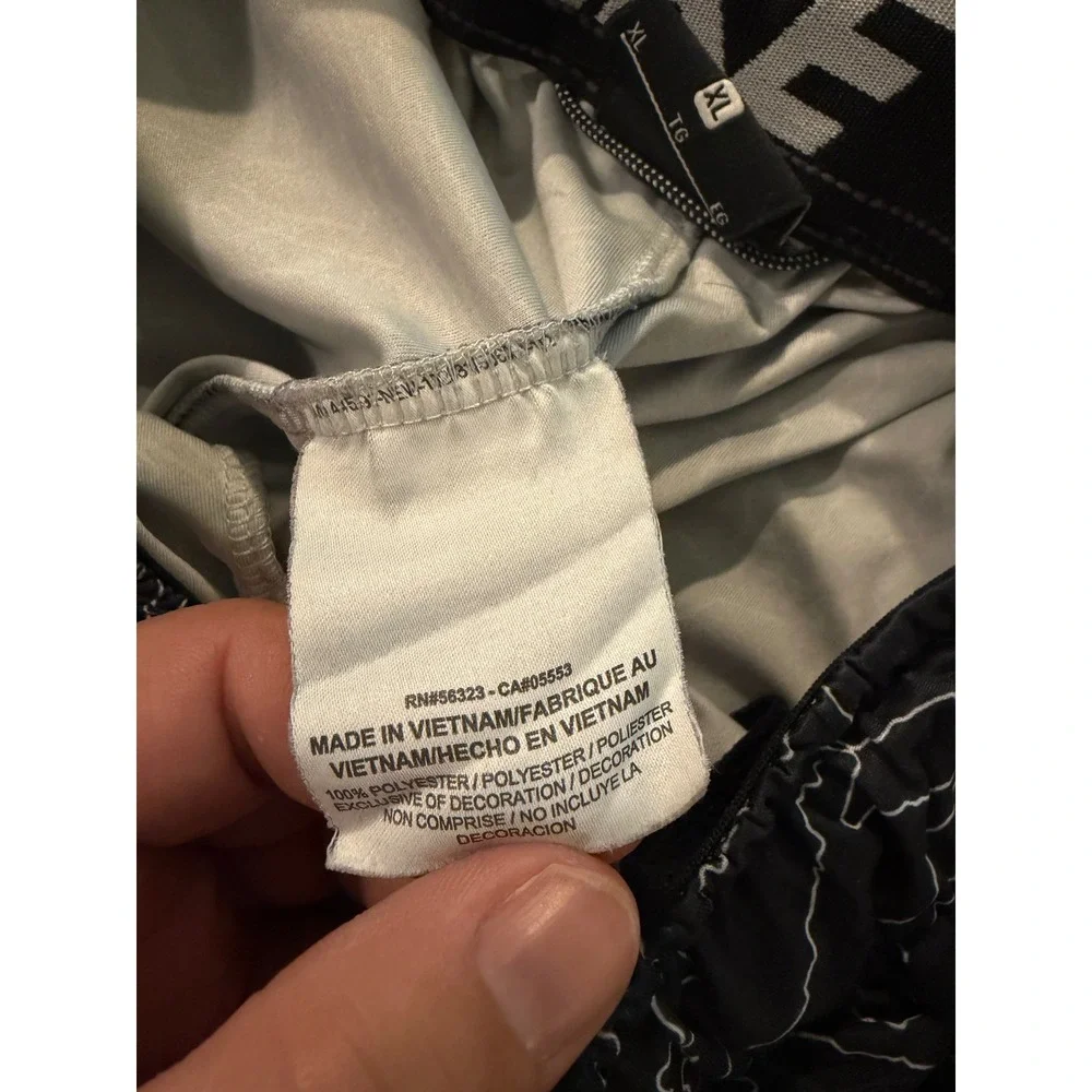 Nike Boys XL Dri-FIT Basketball Shorts Black White Topo Map Print Swoosh Logo